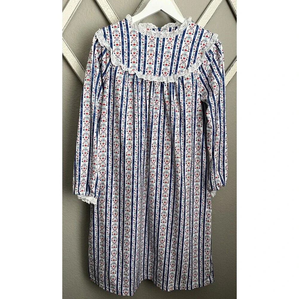 Nice! Lanz of Salzburg Girls XL 14/16 Nightgown Blue Red Floral/Heart Lace Trim